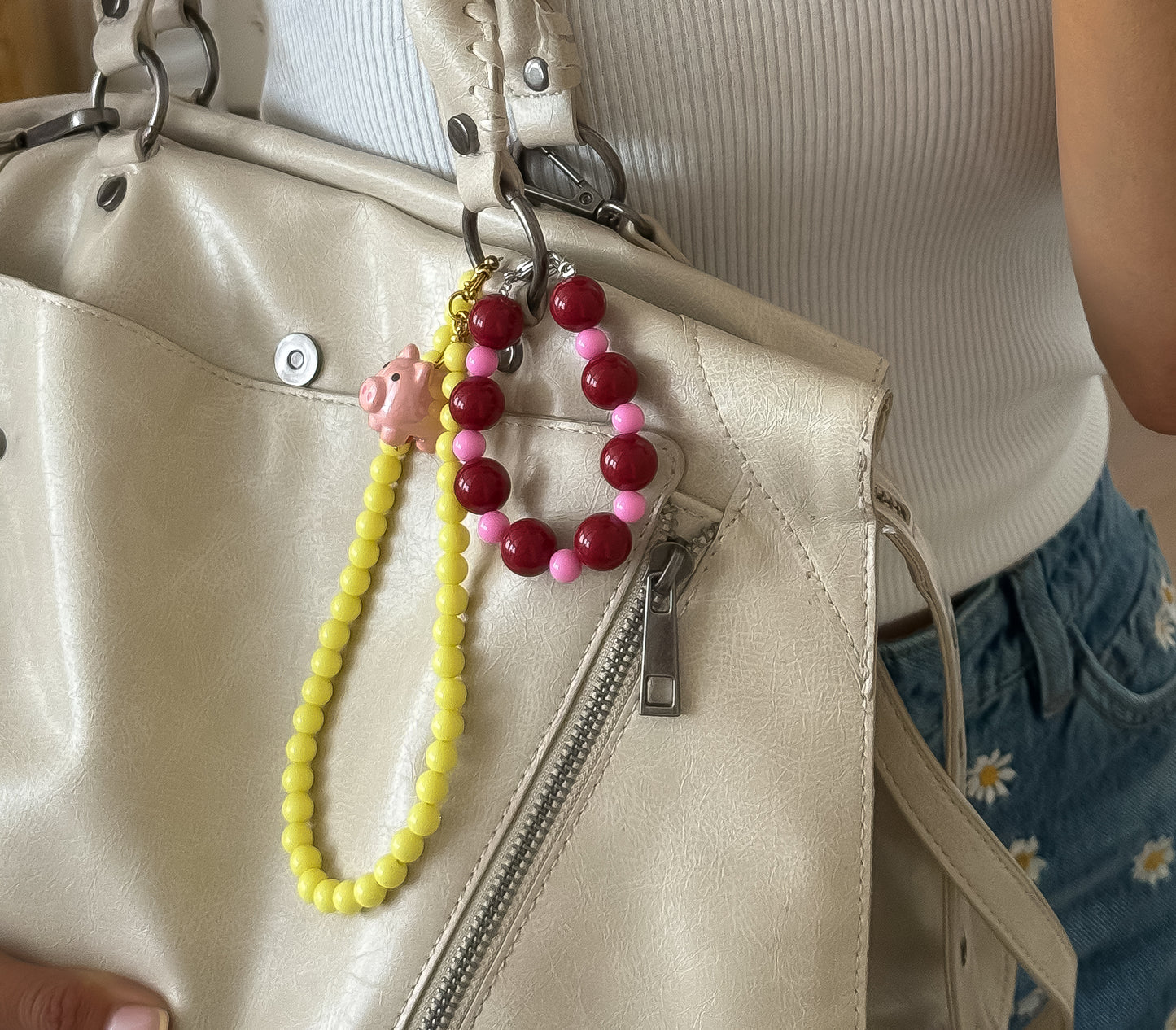 BUBBLEGUM KEYCHAIN/BAG CHARM