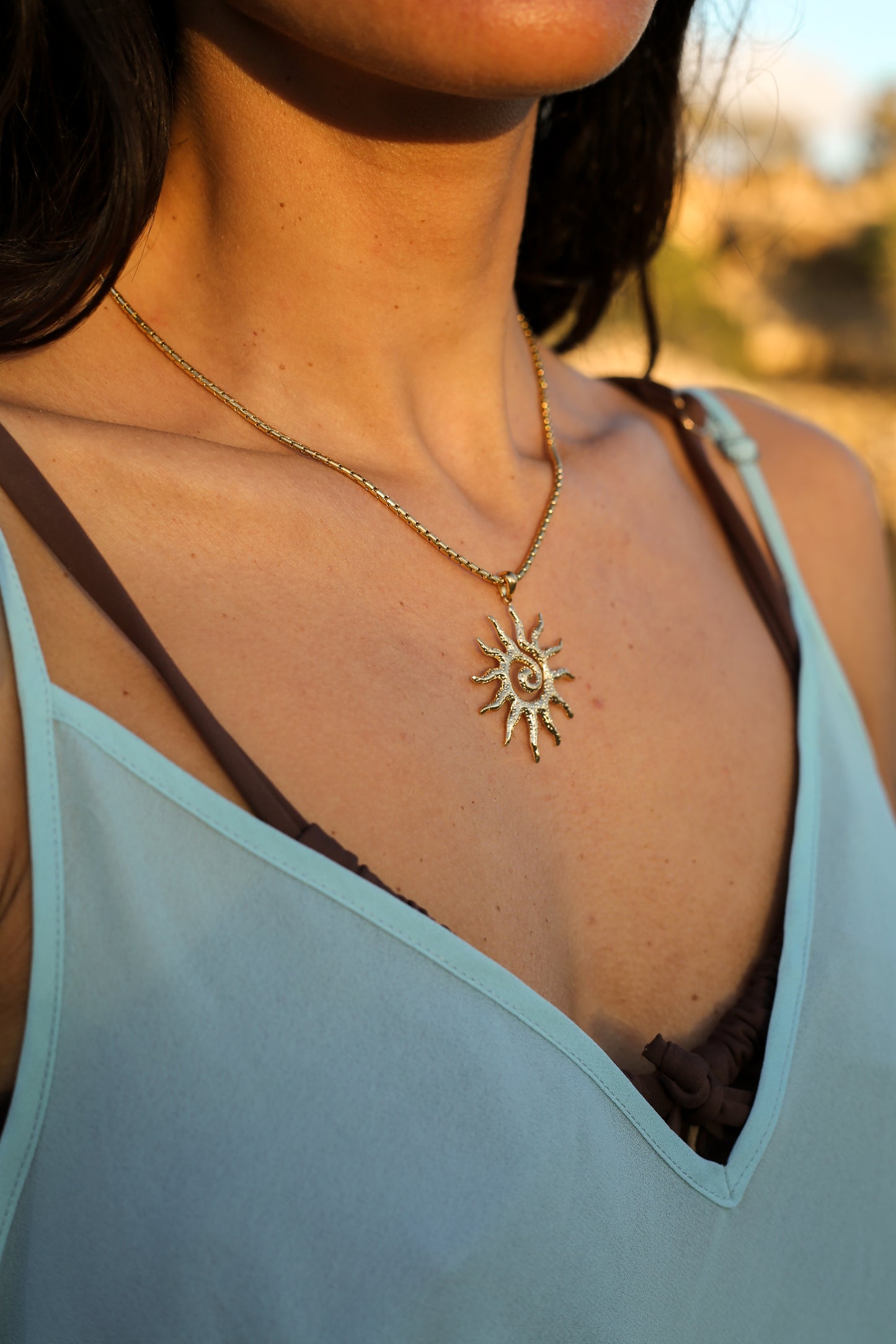 SUNSHINE SWIRL NECKLACE