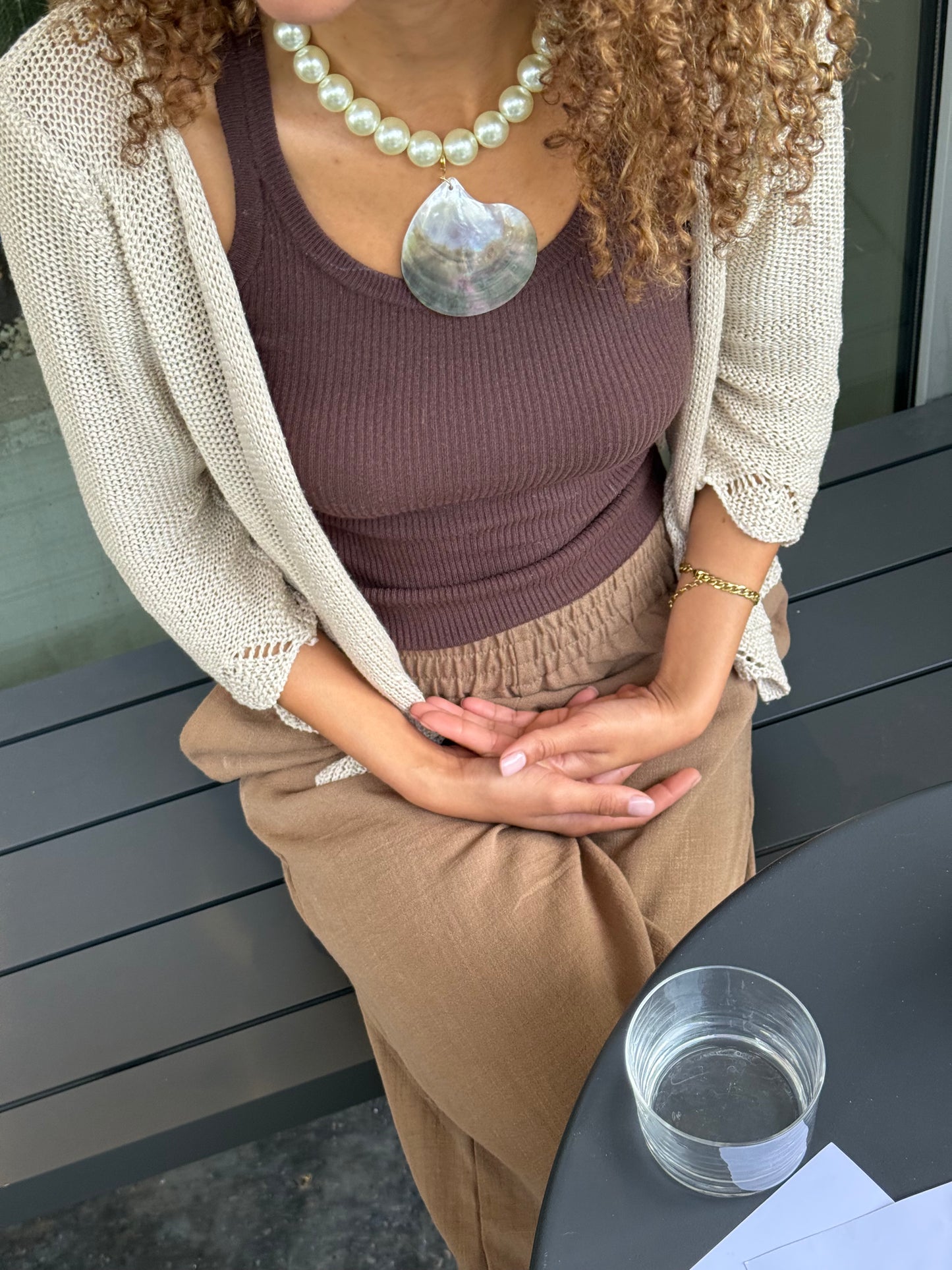 LÈA XL SHELL NECKLACE